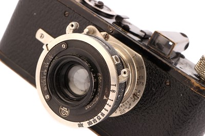 Lot 1005 - A Leica Model Ib Rim-Set Compur Camera