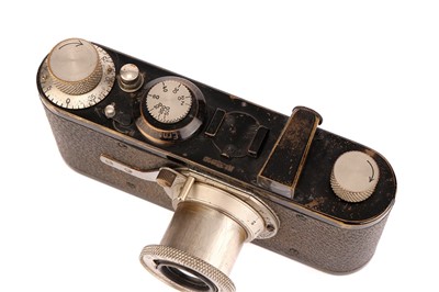 Lot 1007 - A Leica Model Ia Close Focus Camera