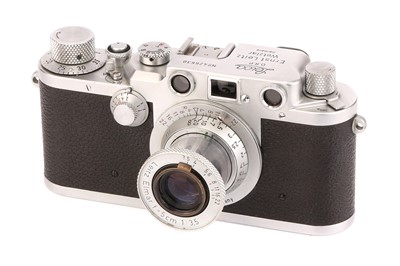 Lot 1021 - A Leica IIIc Rangefinder Camera