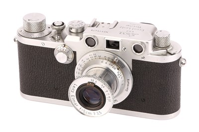 Lot 1023 - A Leica IIIc Rangefinder Camera