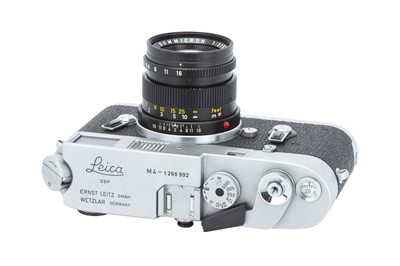 Lot 50 - A Leica M4 Rangefinder Camera