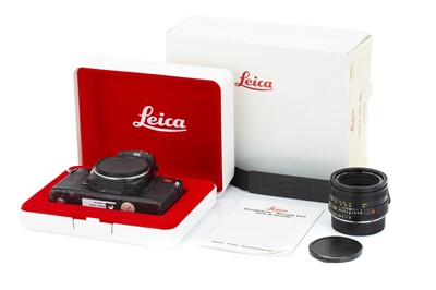 Lot 86 - A Leica R6 SLR Camera
