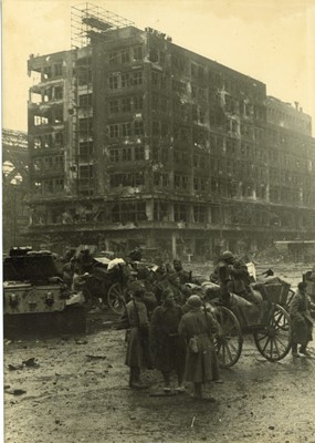 Lot 168 - A Collection of Russian WWII Press Photographs of the Red Army entering Berlin