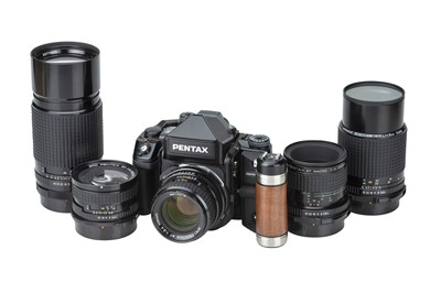 Lot 254 - A Pentax 67II Medium Format Outfit