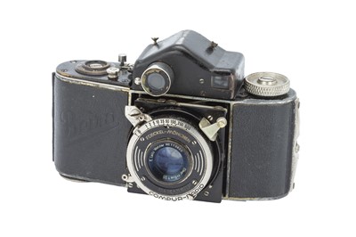 Lot 213 - A Beier Beira II 'Elmar' Rangefinder Camera