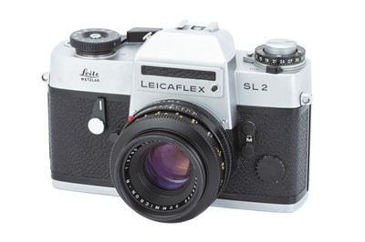 Lot 81 - A Leica Leicaflex SL2 SLR Camera