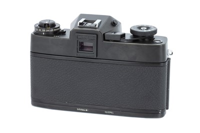 Lot 82 - A Leica Leicaflex SL2 SLR Camera