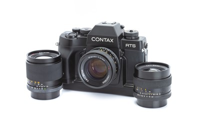 Lot 217 - A Contax RTS III SLR Camera Outfit