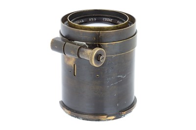 Lot 295 - A Cooke Panchro f/2.5 133mm Lens