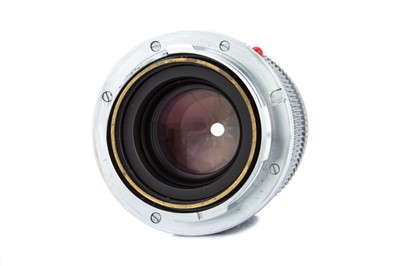 Lot 76 - A Leitz Summicron f/2 50mm Lens