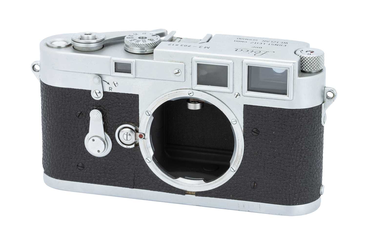 Lot 41 - A Leica M3 DS Rangefinder Body