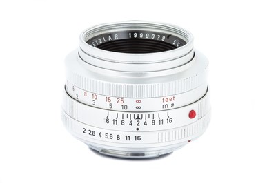 Lot 87 - A Leitz Summicron-R f/2 50mm Lens