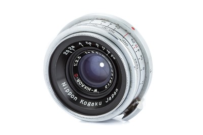 Lot 161 - A Nikon W-Nikkor.C f/2.5 35mm Lens