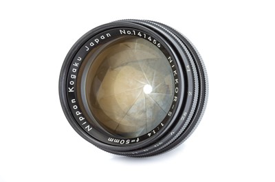 Lot 166 - A Nikon Nikkor-S f/1.4 50mm Lens