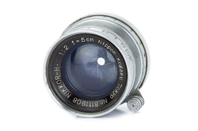 Lot 168 - A Nikon Nikkor-H.C 'Collapsible' f/2 50mm Lens