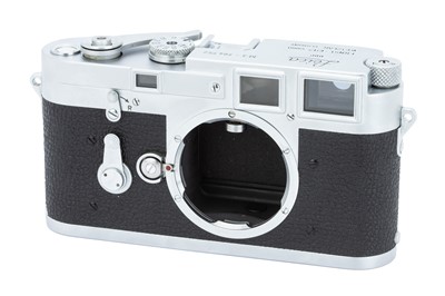 Lot 42 - A Leica M3 Rangefinder Body